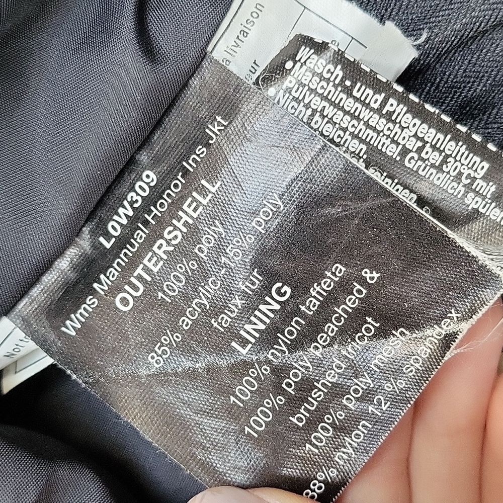 686 ski jacket - Picture 12 of 16